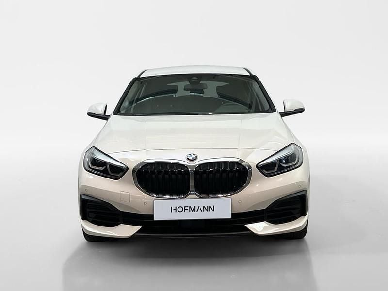 Gebraucht BMW 118 Advantage 136 PS (100 kW) 2022 Alpinweiß uni Kleinwagen