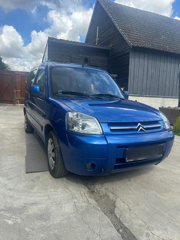Blau Gebraucht 2006 Citroën Berlingo Van / Kleinbus | 2.499 € (Fairer Preis) - Bild 1/4