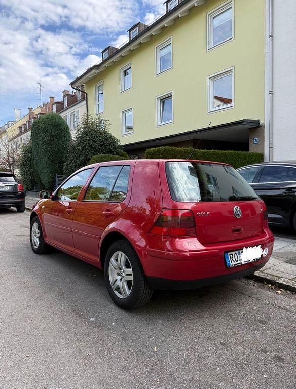 Rot Gebraucht 2001 VW Golf IV Highline Limousine | 4.900 € - Bild 1/4