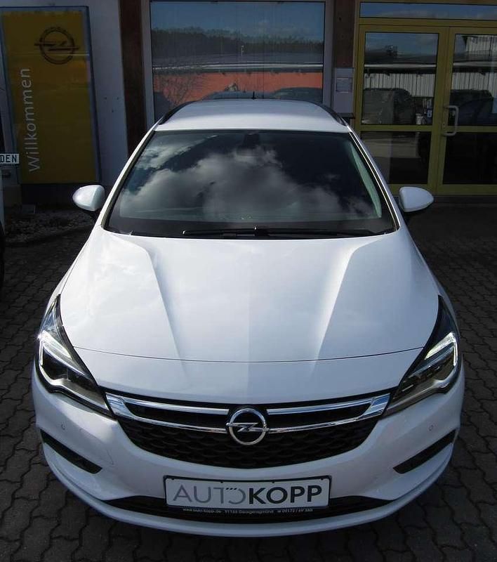 Second-hand Opel Astra 125 CP (91 kW) 2019 Alb Break