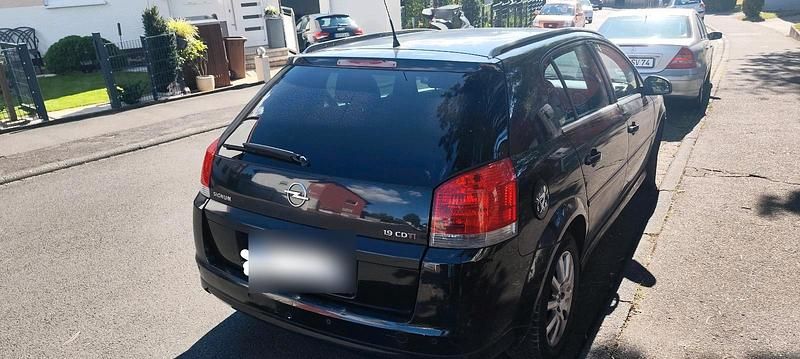 Schwarz Gebraucht 2008 Opel Signum Kombi | 1.550 € (Fairer Preis) - Bild 1/4