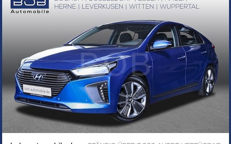 Gebraucht Hyundai Ioniq Premium 141 PS (103 kW) 2017 Blau Kleinwagen