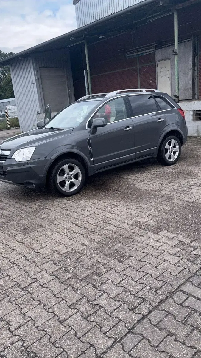 Gebraucht Opel Antara 150 PS (110 kW) 2010 Grau SUV
