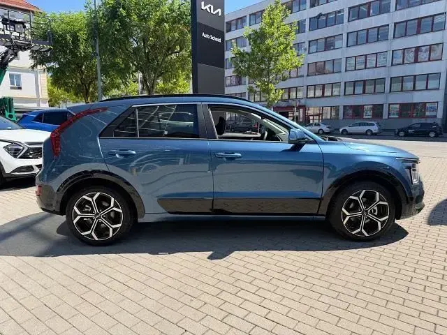 Neu Kia Niro 92 PS (67 kW) 2026 Blau SUV