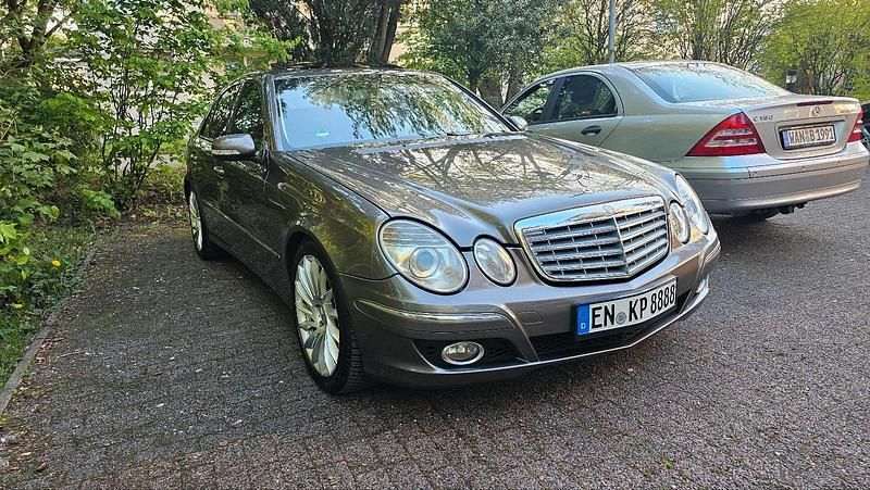 Gebraucht Mercedes E280 190 PS (139 kW) 2007 Limousine