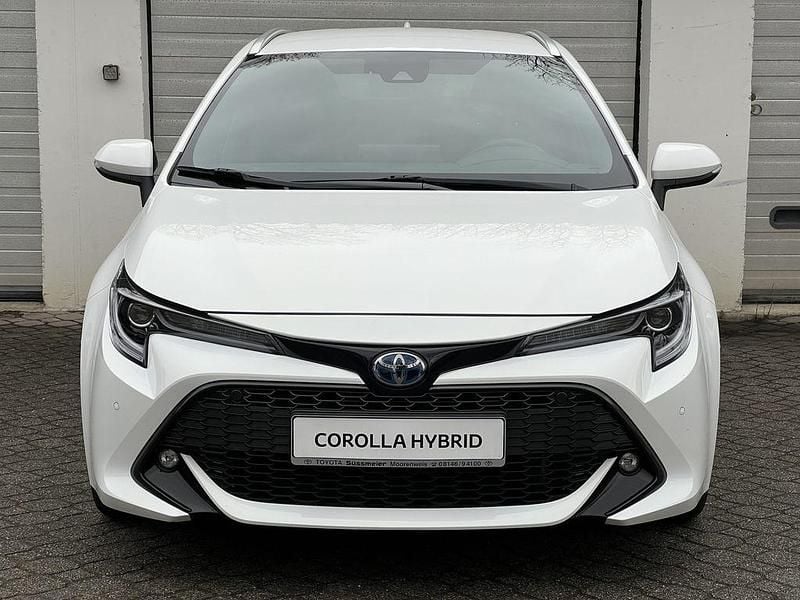 Gebraucht Toyota Corolla Team 122 PS (89 kW) 2020 Weiß Kombi