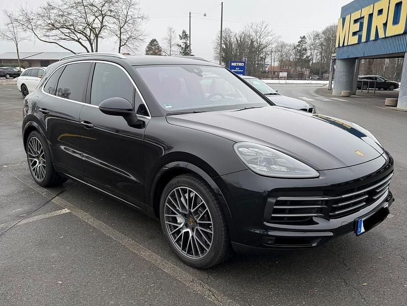 Gebraucht Porsche Cayenne 441 PS (324 kW) 2018 Schwarz SUV