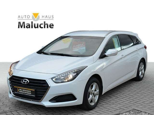 Verkauft Hyundai i40 cw Classic Blue A gebraucht 2017