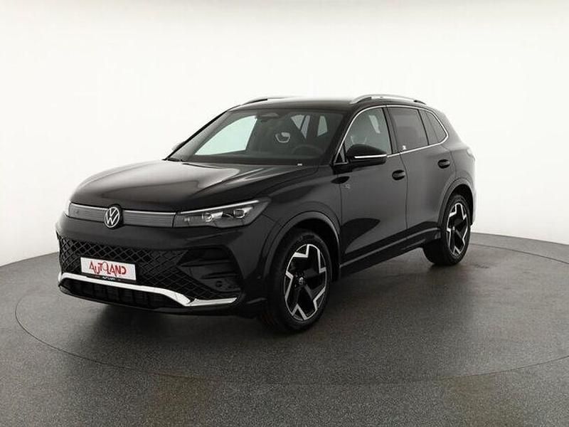 Schwarz Neu 2024 VW Tiguan R-line SUV | 48.890 € (Etwas zu teuer) - Bild 1/4
