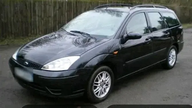 Second-hand Ford Focus 100 CP (73 kW) 2004 Negru Break
