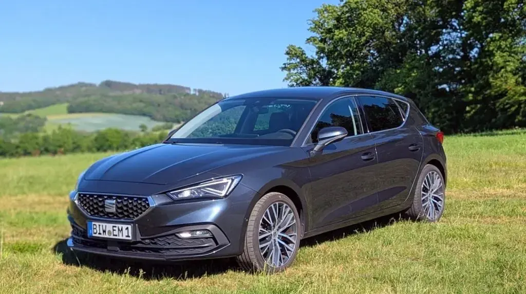 Gebraucht Seat Leon XCELLENCE 150 PS (110 kW) 2020 Grau Limousine