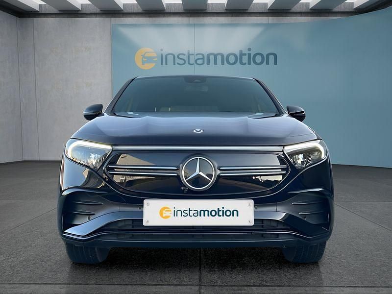 Gebraucht Mercedes EQA250 139 kW (190 PS) 2022 Schwarz SUV