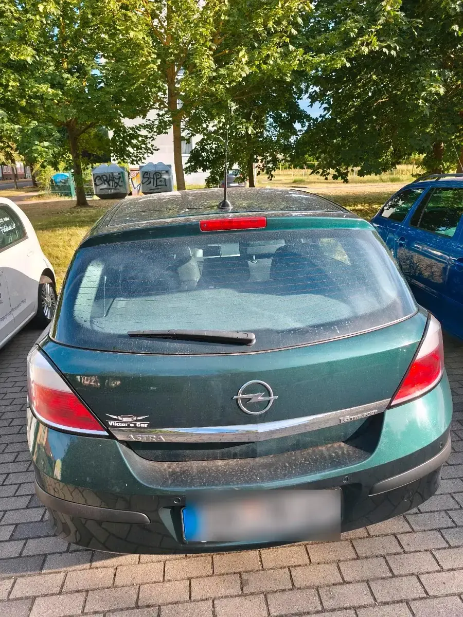 Gebraucht Opel Astra 105 PS (77 kW) 2004 Grün Kleinwagen