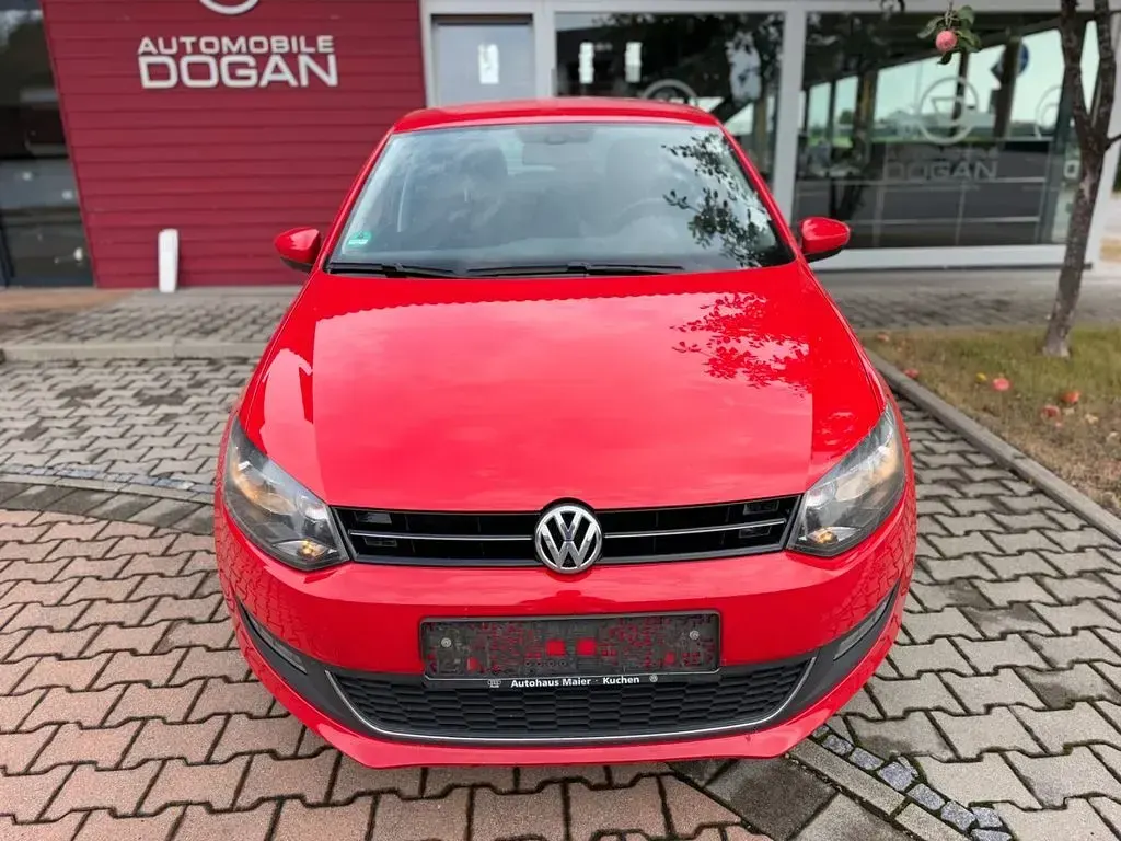 Gebraucht VW Polo Life 69 PS (50 kW) 2014 Rot Limousine