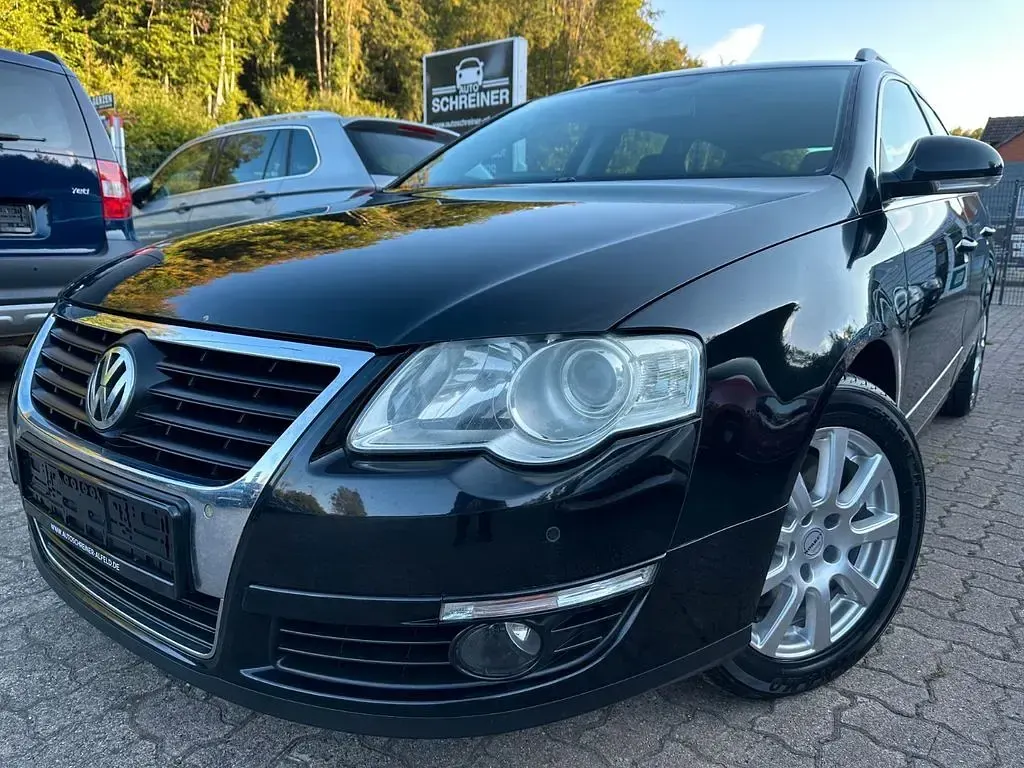 Gebraucht VW Passat Sportline 140 PS (102 kW) 2009 Deep black perleffekt Kombi