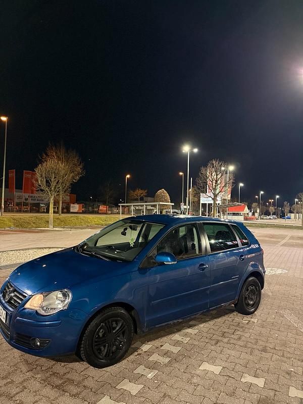 Gebraucht VW Polo 69 PS (50 kW) 2008 Blau Kleinwagen
