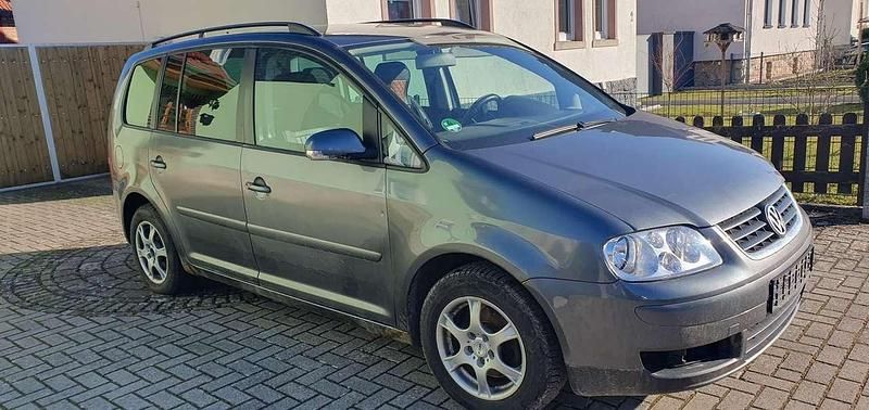 Gebraucht VW Touran Trendline 105 PS (77 kW) 2006 Grau Van / Kleinbus