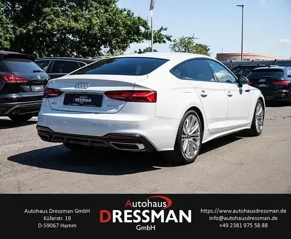 Gebraucht Audi A5 Sportback Advanced 163 PS (119 kW) 2022 Weiß Kleinwagen
