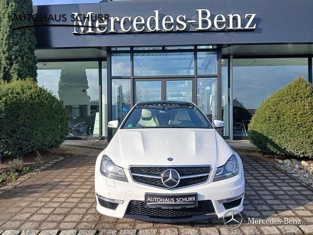 Gebraucht Mercedes C63 AMG AMG 457 PS (336 kW) 2015 Unilack polarweiß Coupé