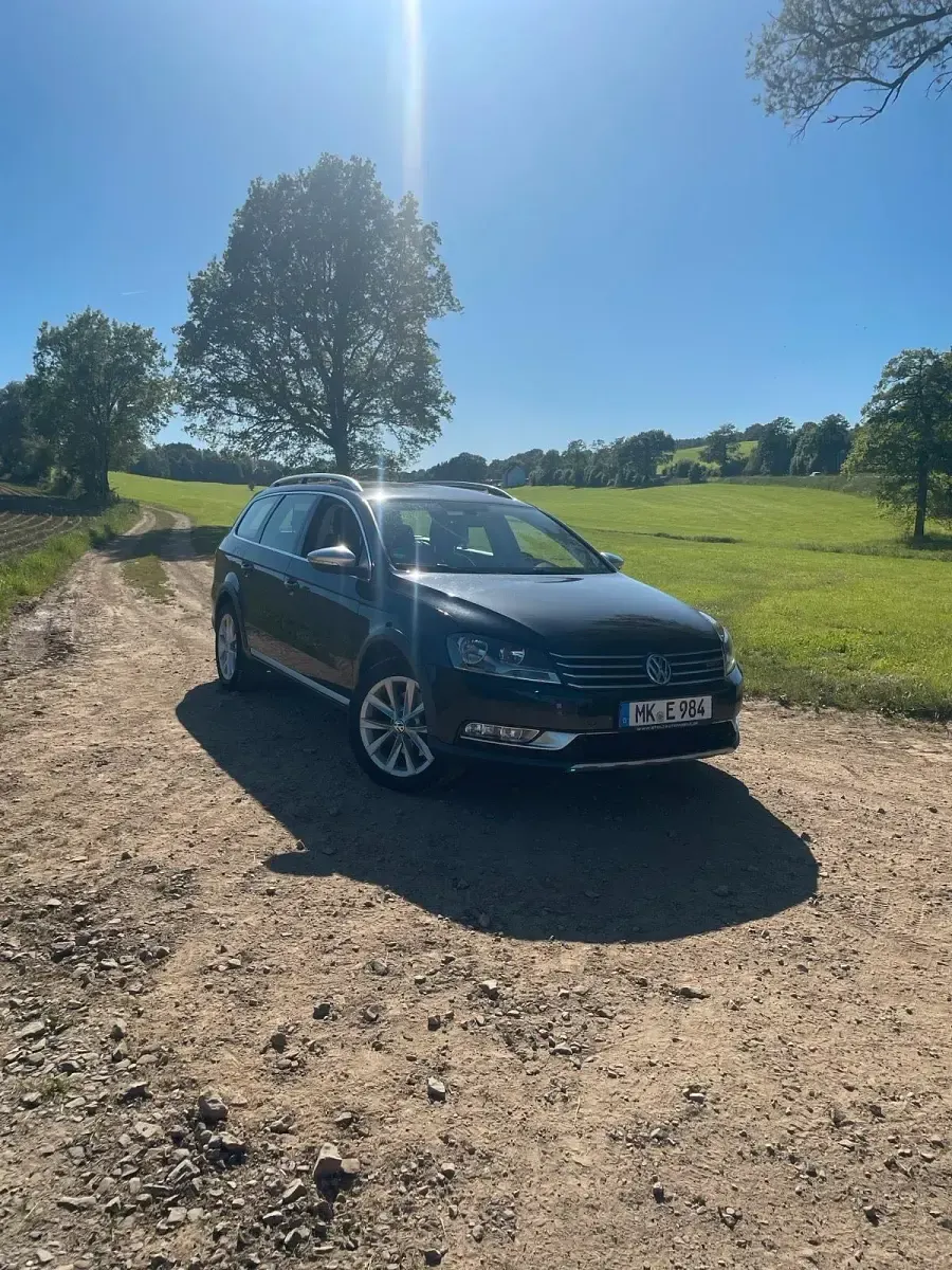 Używany VW Passat Alltrack 170 KM (125 kW) 2013 Czarny Kombi