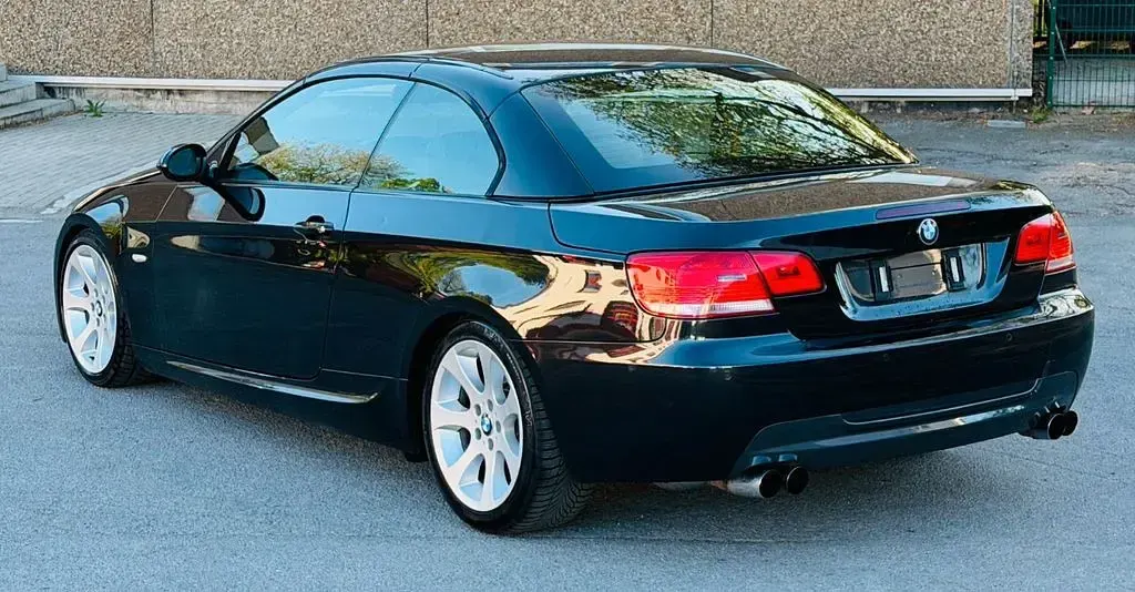 Gebraucht BMW 330 Cabriolet M Sport 272 PS (200 kW) 2008 Schwarz Cabrio