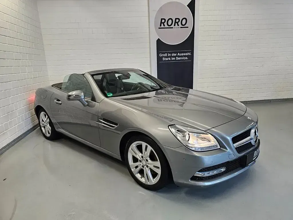 Gebraucht Mercedes SLK250 204 PS (150 kW) 2012 Silber Cabrio