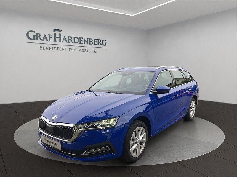 Blau Gebraucht 2022 Skoda Octavia Style Kombi | 17.460 € (Fairer Preis) - Bild 1/4