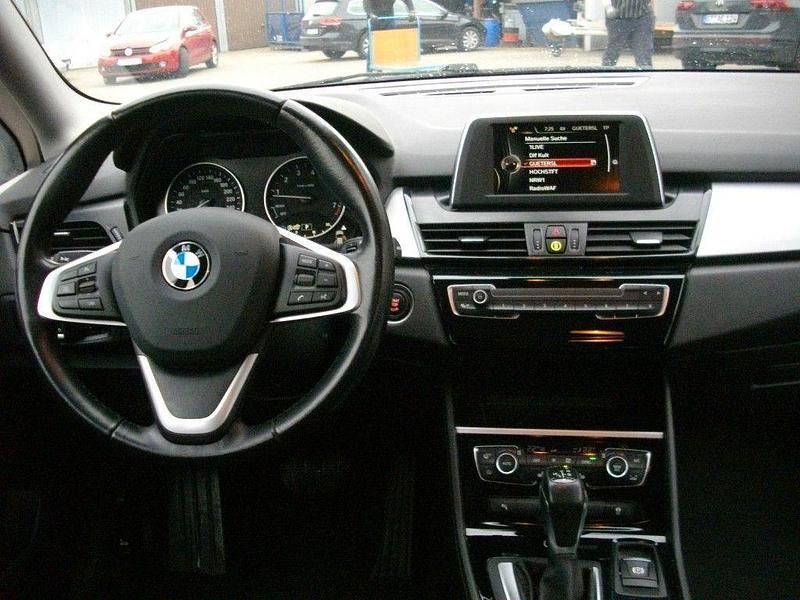 Gebraucht BMW 220 Advantage 192 PS (141 kW) 2017 Blau Kombi