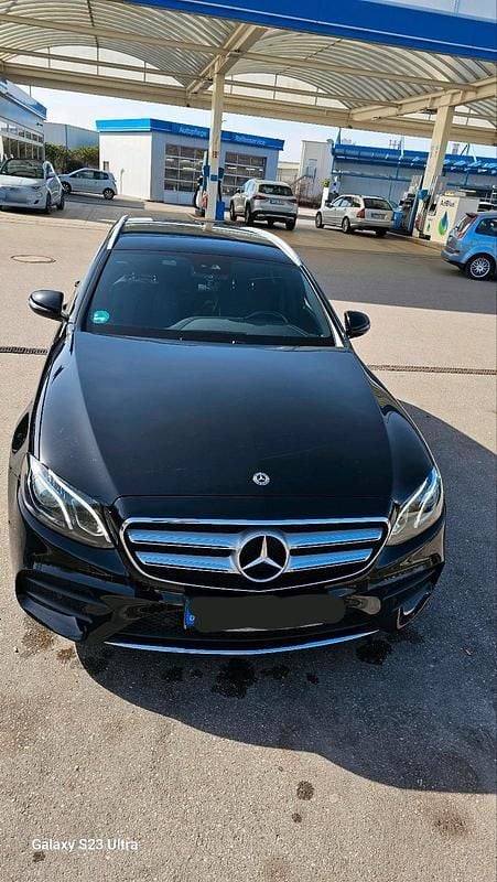 Gebraucht Mercedes E200 AMG line 265 PS (194 kW) 2019 Schwarz Kombi