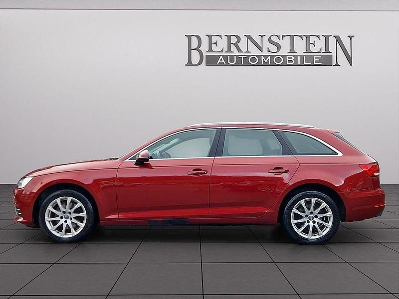 Gebraucht Audi A4 Sport 170 PS (125 kW) 2017 Rot Kombi