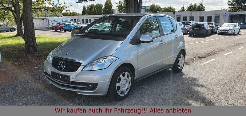 Silber Gebraucht 2011 Mercedes A160 Van / Kleinbus | 5.599 € (Fairer Preis) - Bild 1/4