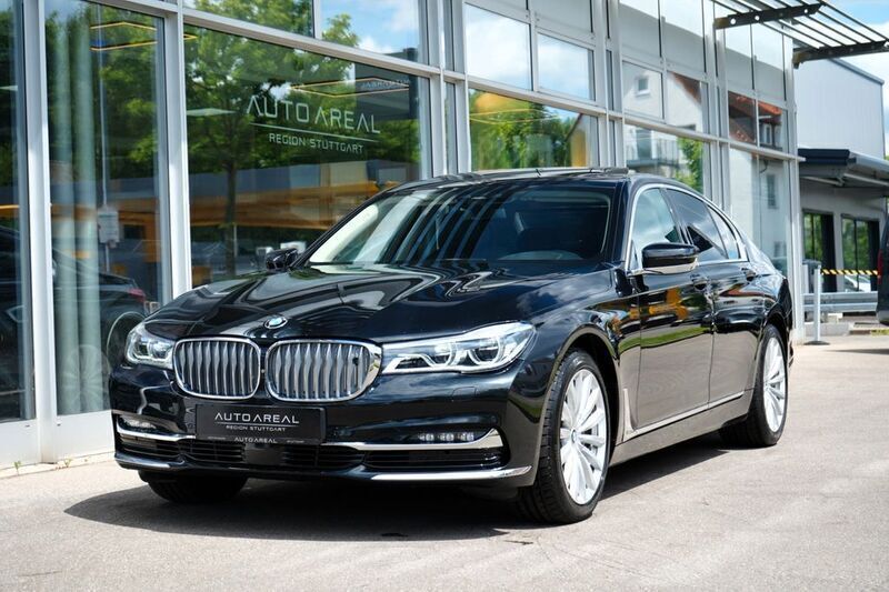 Schwarz Gebraucht 2016 BMW 740L Sport Line Limousine | 32.990 € (Superpreis) - Bild 1/4