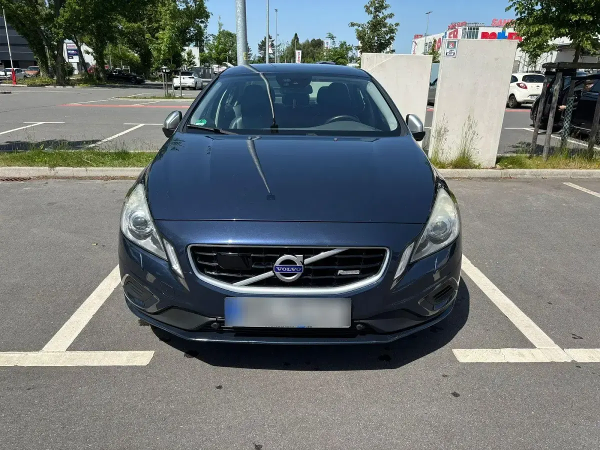 Gebraucht Volvo S60 R-Design 215 PS (158 kW) 2013 Blau Limousine
