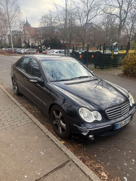 Gebraucht Mercedes C180 Elegance 143 PS (105 kW) 2005 Limousine