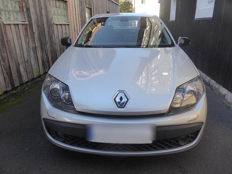 Gebraucht 2009 Renault Laguna GrandTour GT Kombi | 4.500 € (Fairer Preis) - Bild 1/4