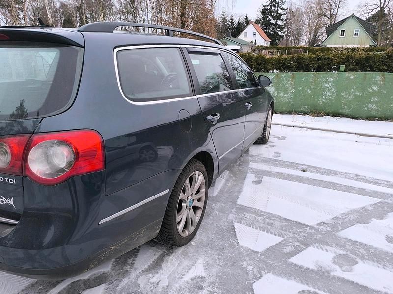 Gebraucht VW Passat 140 PS (102 kW) 2006 Andere farben Kombi