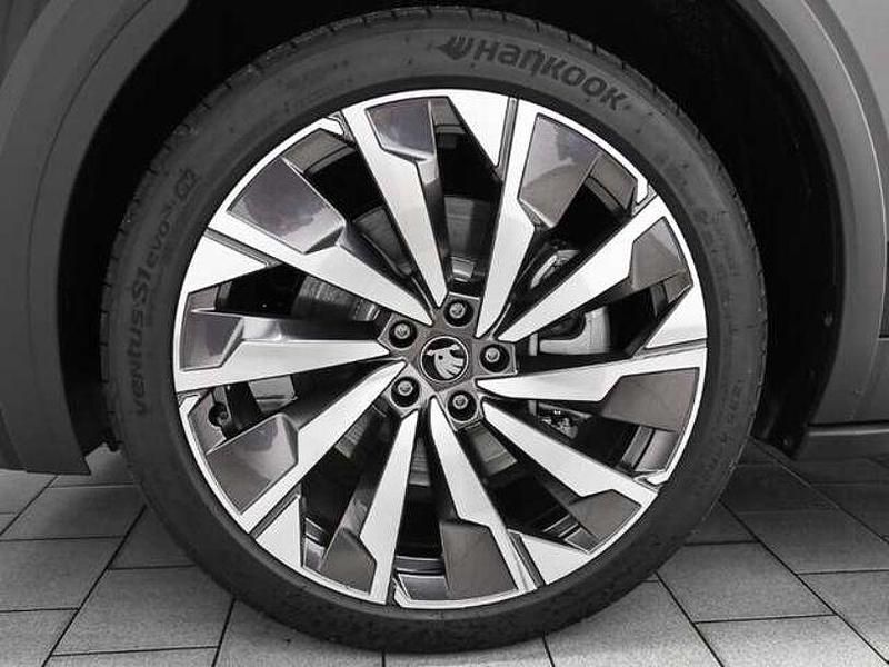 Gebraucht Skoda Elroq Lodge 210 kW (286 PS) 2025 Blackmagic perleffekt SUV