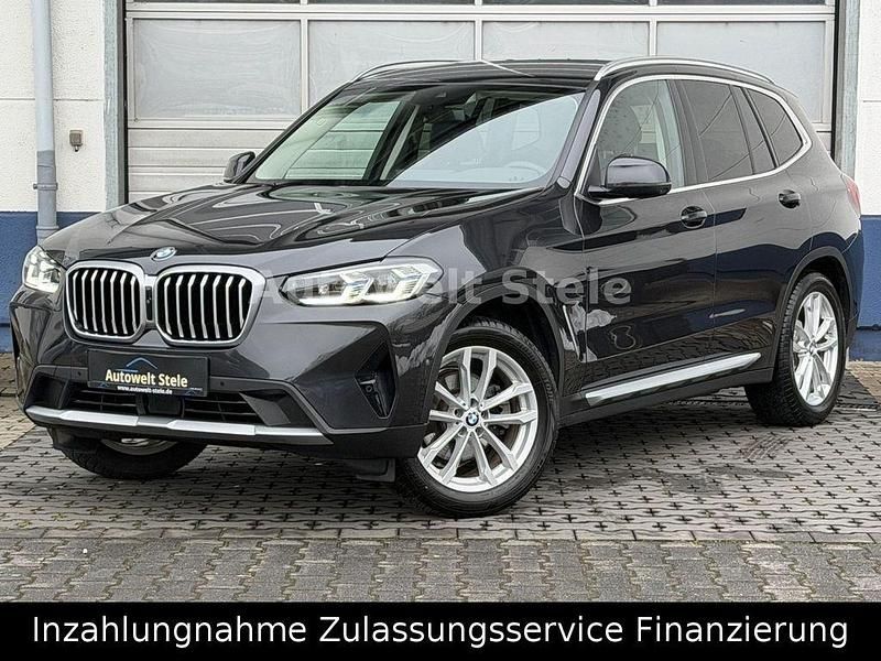 Grau Gebraucht 2022 BMW X3 Sport Line SUV | 38.800 € (Guter Preis) - Bild 1/4