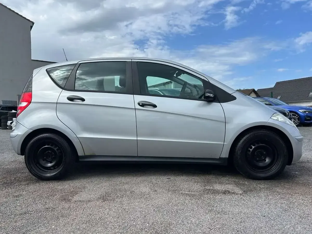 Gebraucht Mercedes A150 95 PS (69 kW) 2006 Silber Kleinwagen