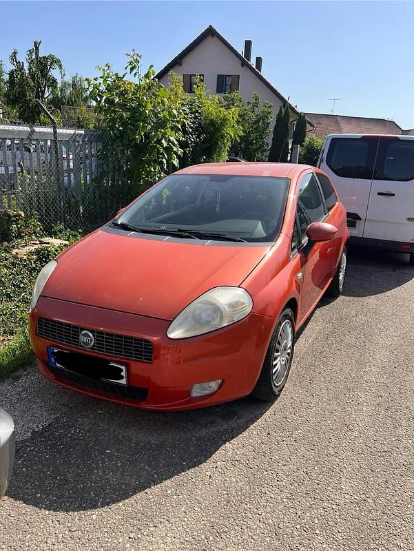 Orange Gebraucht 2006 Fiat Grande Punto Kleinwagen | 700 € (Guter Preis) - Bild 1/4