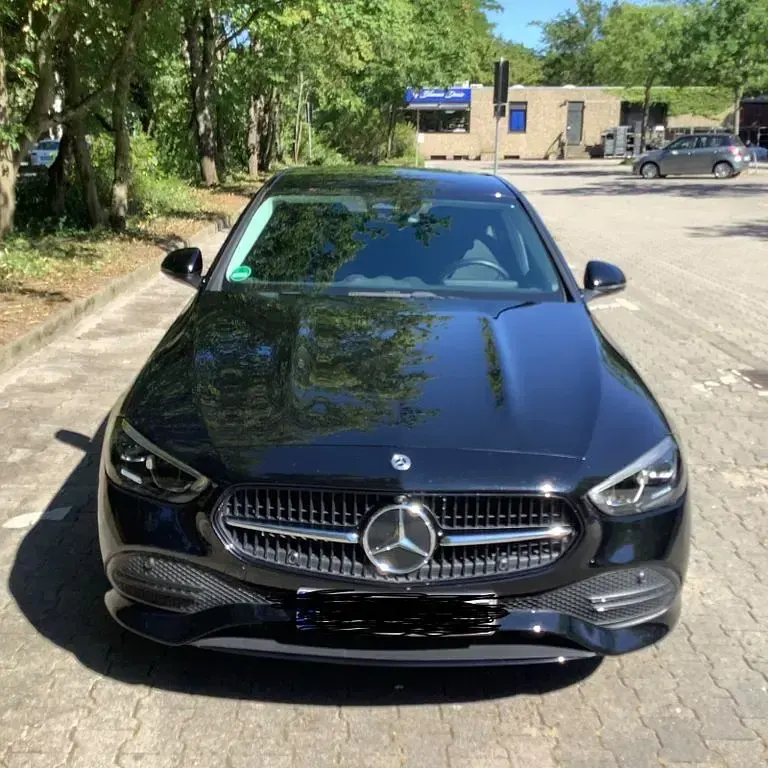 Gebraucht Mercedes C300e 313 PS (230 kW) 2022 Schwarz Limousine