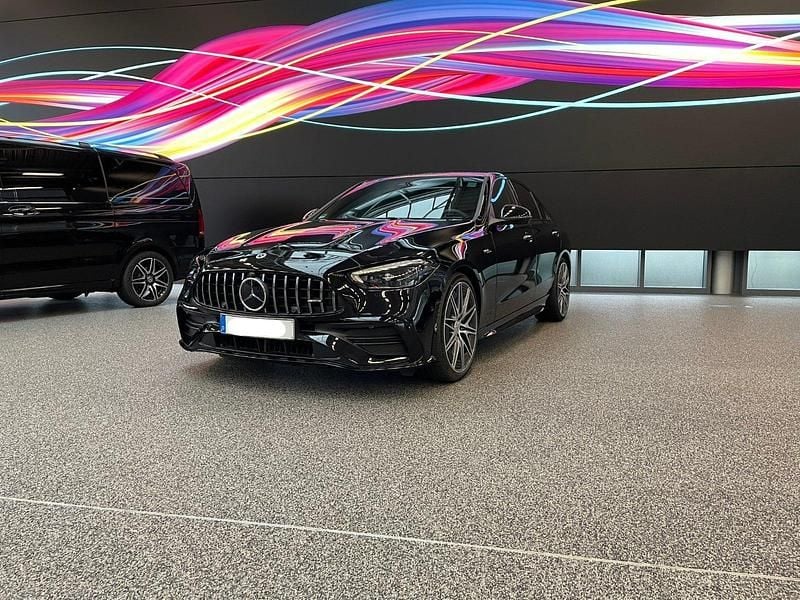 Schwarz Gebraucht 2023 Mercedes C43 AMG AMG Limousine | 53.999 € (Guter Preis) - Bild 1/4