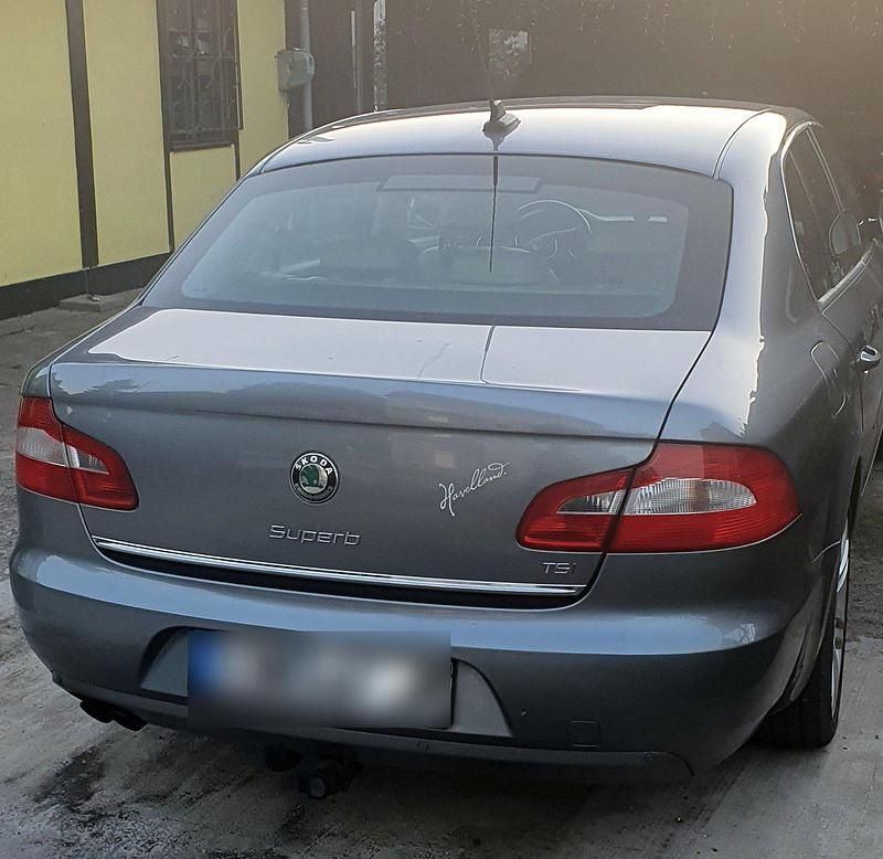 Gebraucht Skoda Superb 170 PS (125 kW) 2009 Andere farben Limousine