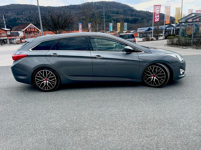 Gebraucht Hyundai i40 2015 Grau Kombi