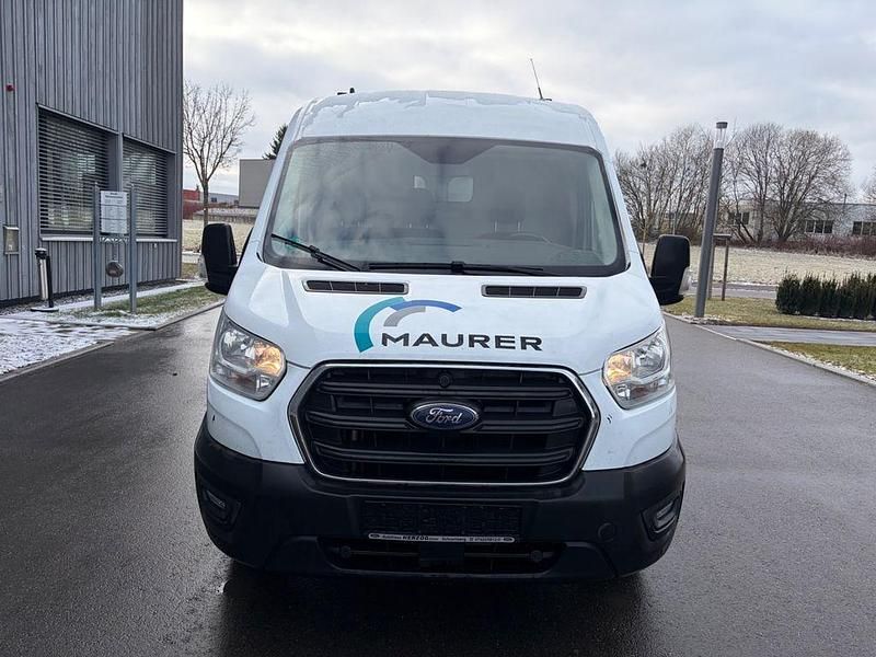 Weiß Gebraucht 2020 Ford Transit Trend Limousine | 15.999 € (Guter Preis) - Bild 1/4