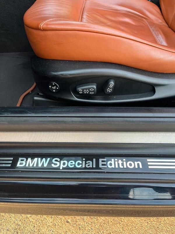 Gebraucht BMW 318 Cabriolet 143 PS (105 kW) 2006 Schwarz Cabrio