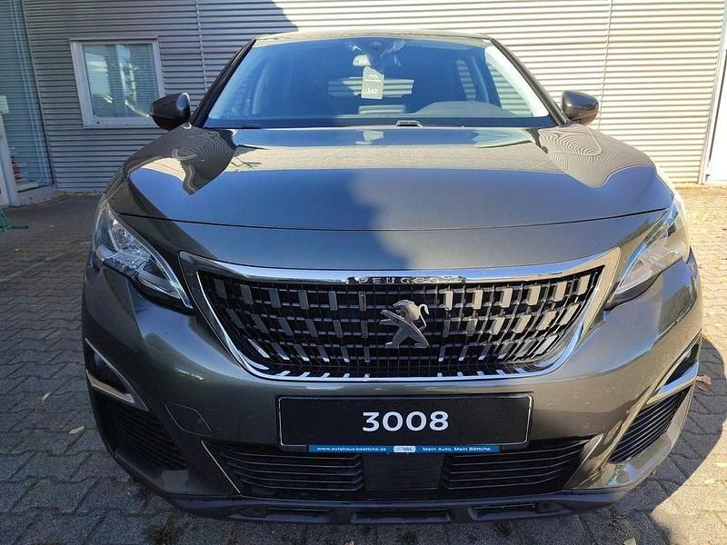 Gebraucht Peugeot 3008 Active 131 PS (96 kW) 2019 Grau SUV