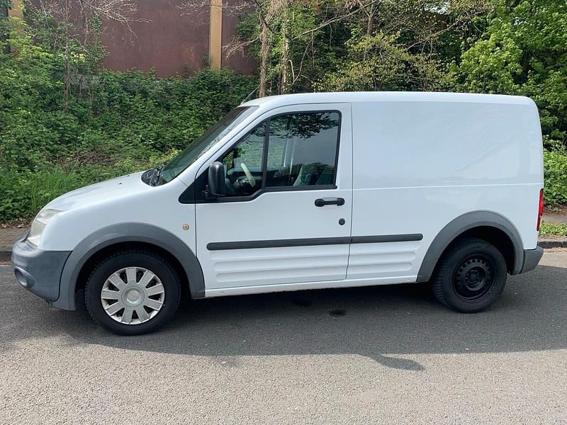 Second-hand Ford Transit Connect 75 CP (55 kW) 2012 Alb Monovolum