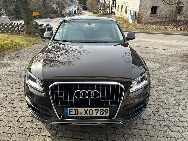 Gebraucht Audi Q5 Comfort 245 PS (180 kW) 2013 Braun SUV