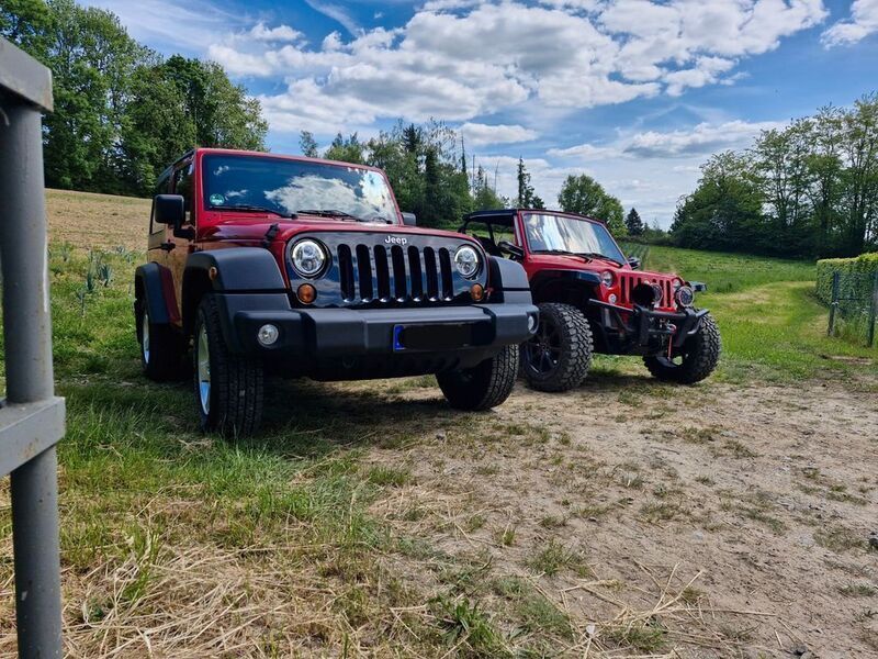 Rot Gebraucht 2010 Jeep Wrangler Sport SUV | 21.500 € (Superpreis) - Bild 1/4